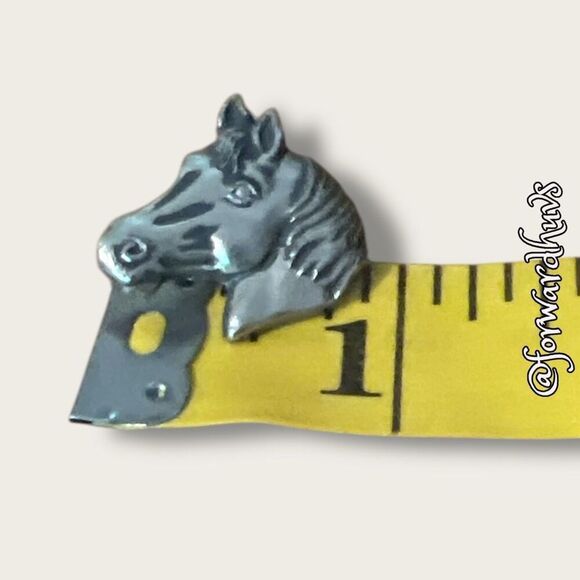 Bundle Sale 3 for $15 | Vintage Silver-Tone Horse Pin - Picture 6 of 8